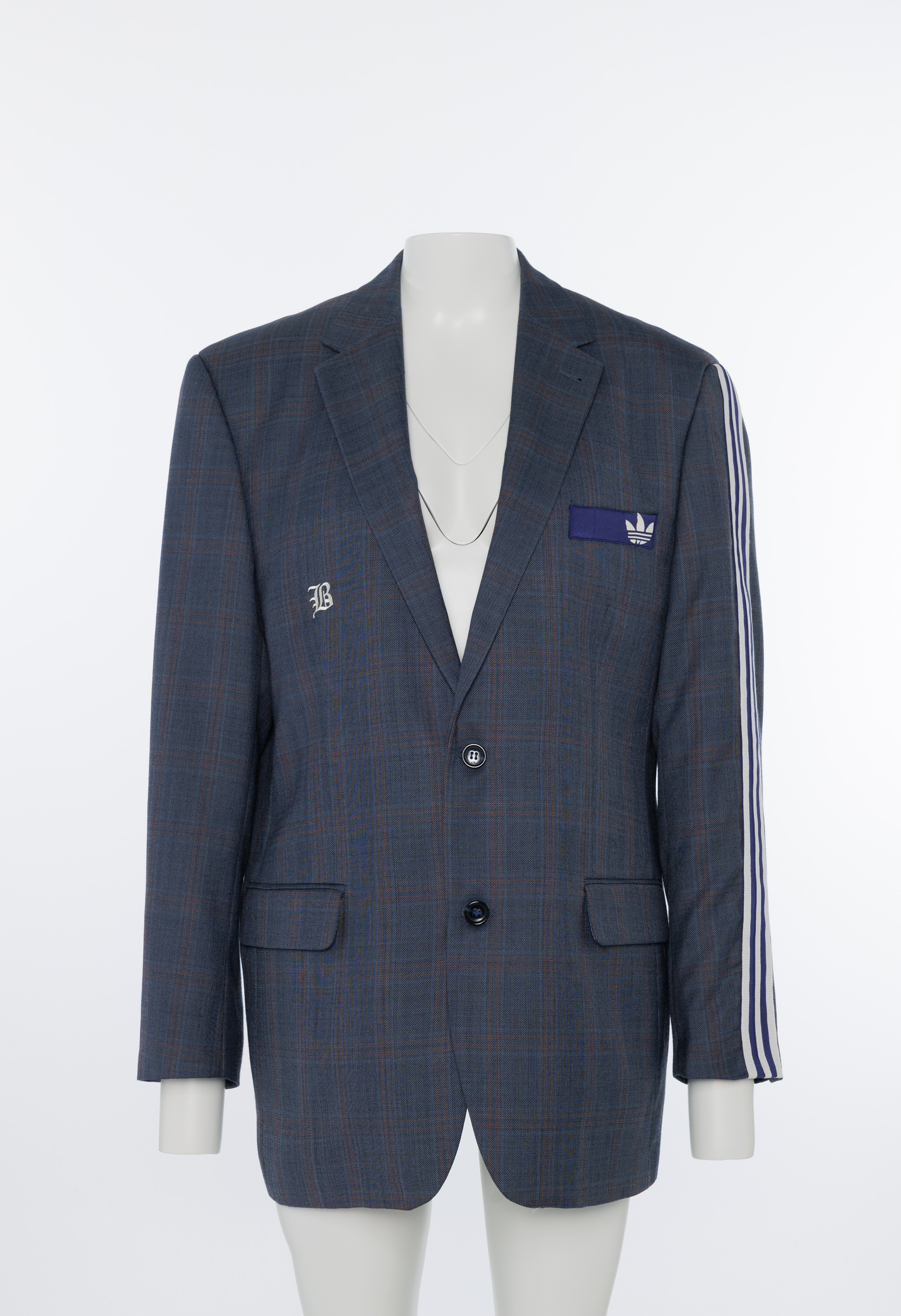 Blazer ghost-shoot with visible inside and label