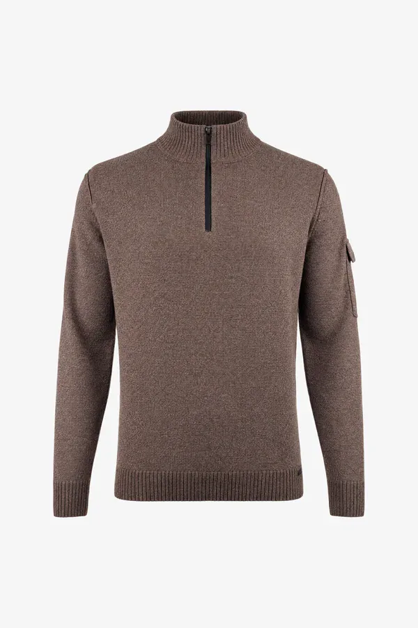 Brown knitted sweater with half-zip and a pocket on the sleeve