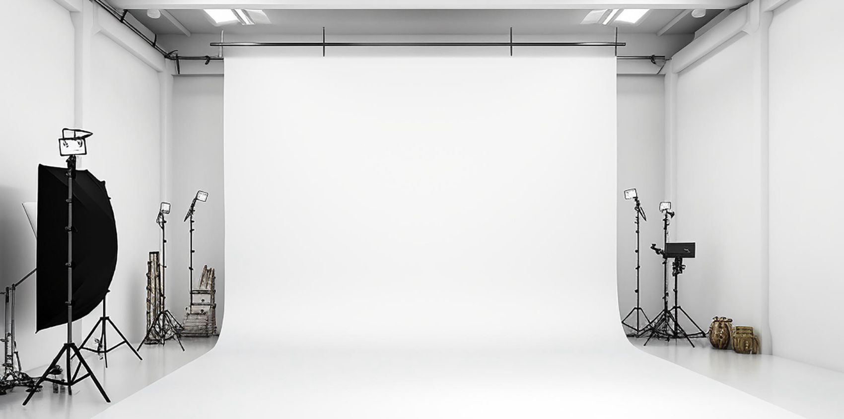 Photopilot integrates with photo studios like Profoto (StyleShoots) and OrbitVu.