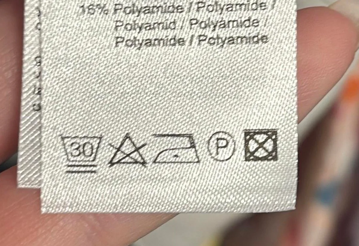 Label scan with wash symbols